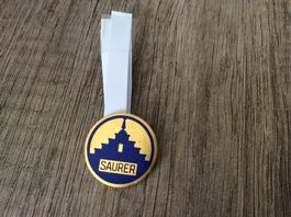 1 Anstecker - Firma Saurer Arbon