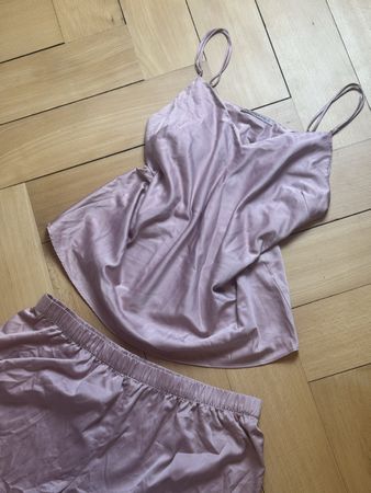 Anna Field Pyjama-Set rosa Satin-Optik guter Zustand