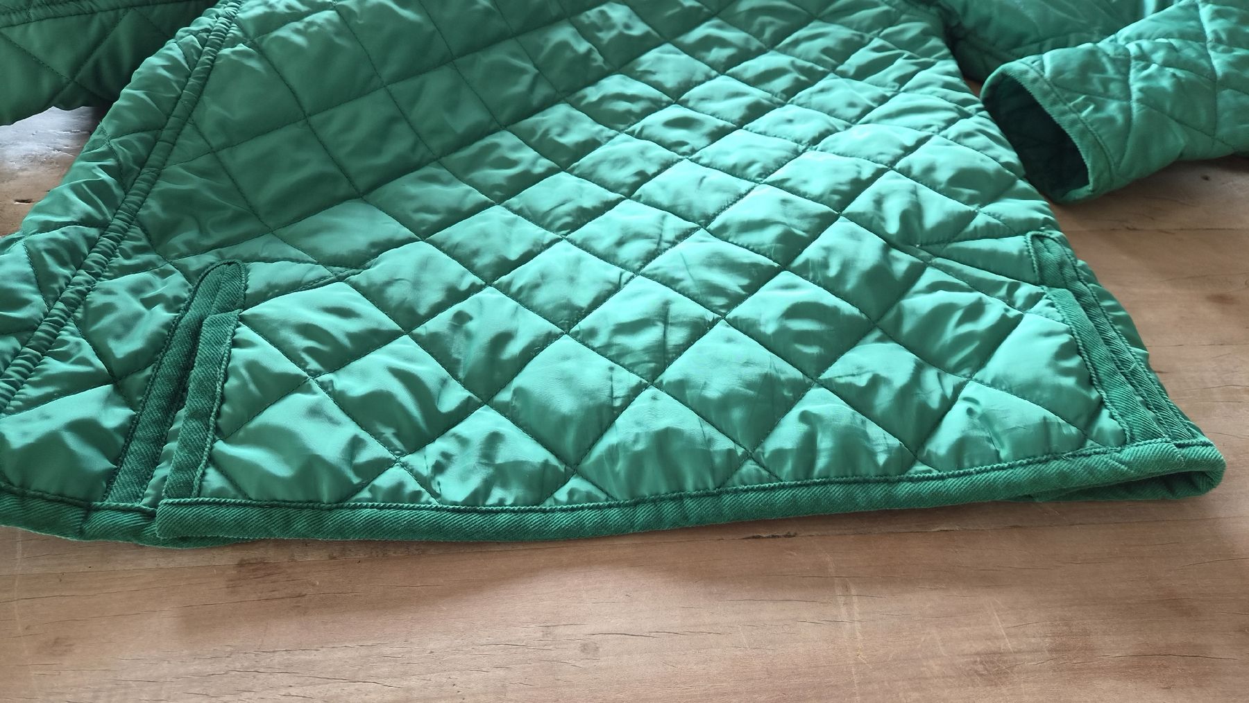 Fishbone Jacken: Steppjacke – Gebraucht aus Aedermannsdorf von _sunflow_ 4