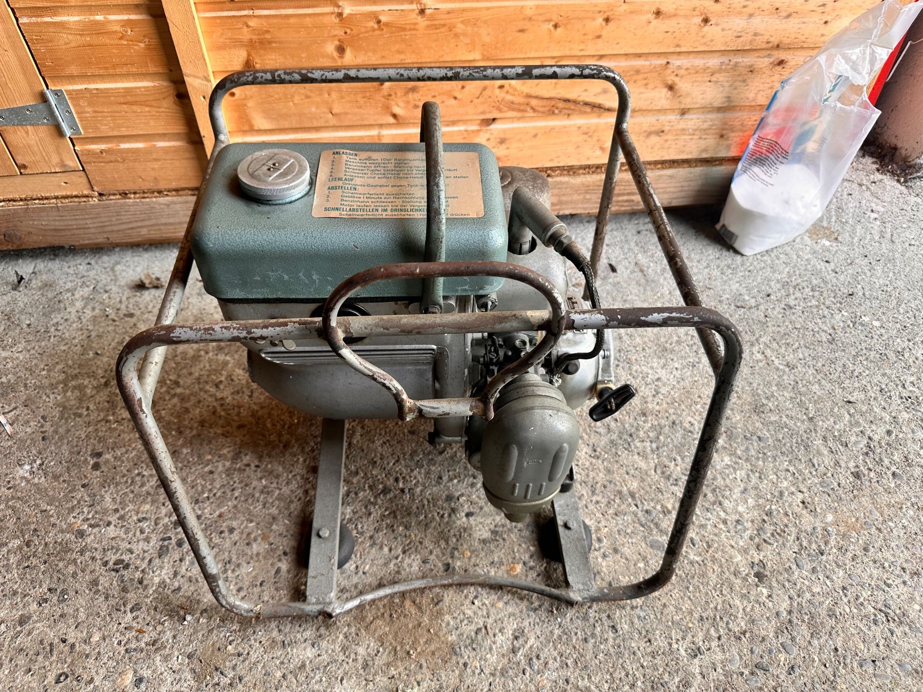Generatori di corrente: Seltener oldtimer Stromgenerator sachs – Usato da Oberdorf BL venduto da Roeno1 1