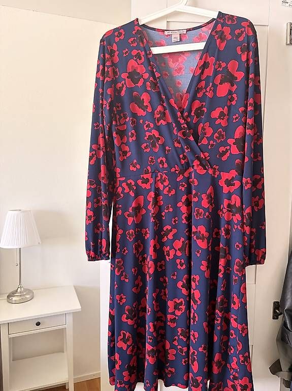 Vestiti: Kleid – Usato da Oberglatt ZH venduto da val_wq29