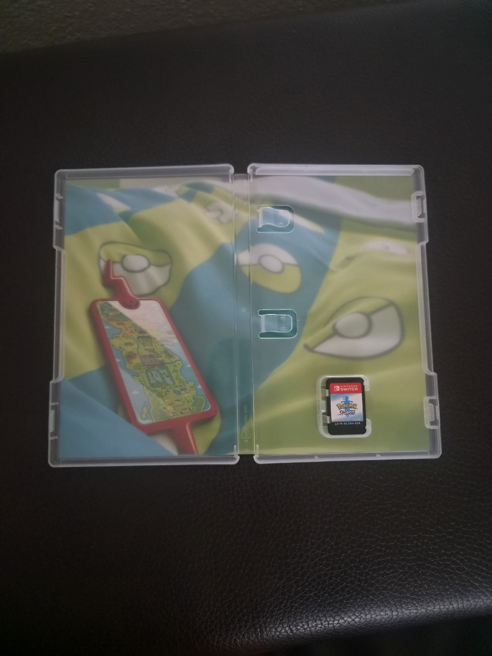 Giochi: Nintendo Switch Pokémon Schild Spiel – Usato da Pfäffikon ZH venduto da Fadi_82 1