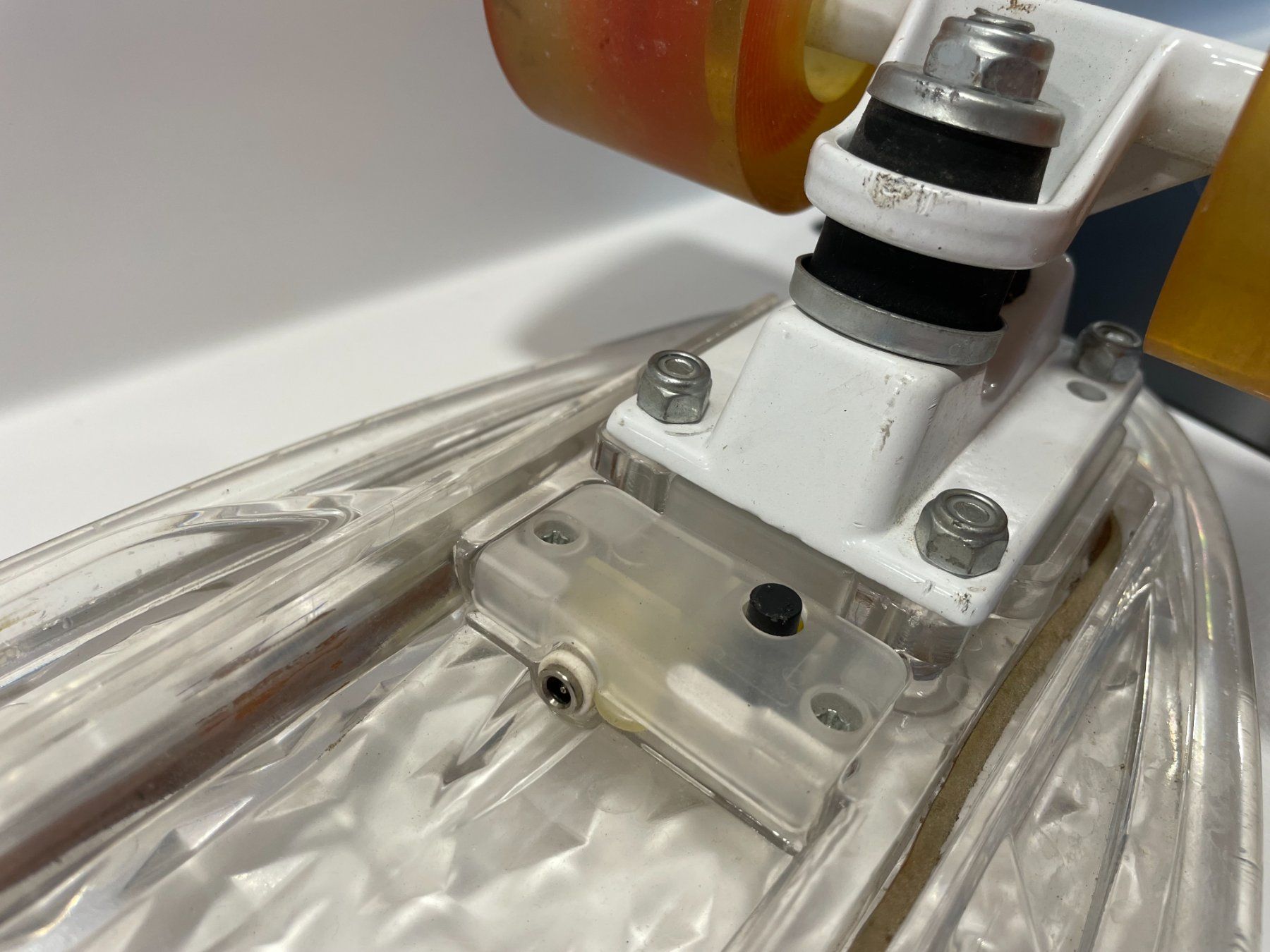Skateboards: LED Blinkendes Skateboard - NP 72,- – Usato da Zürich venduto da TTLM 5