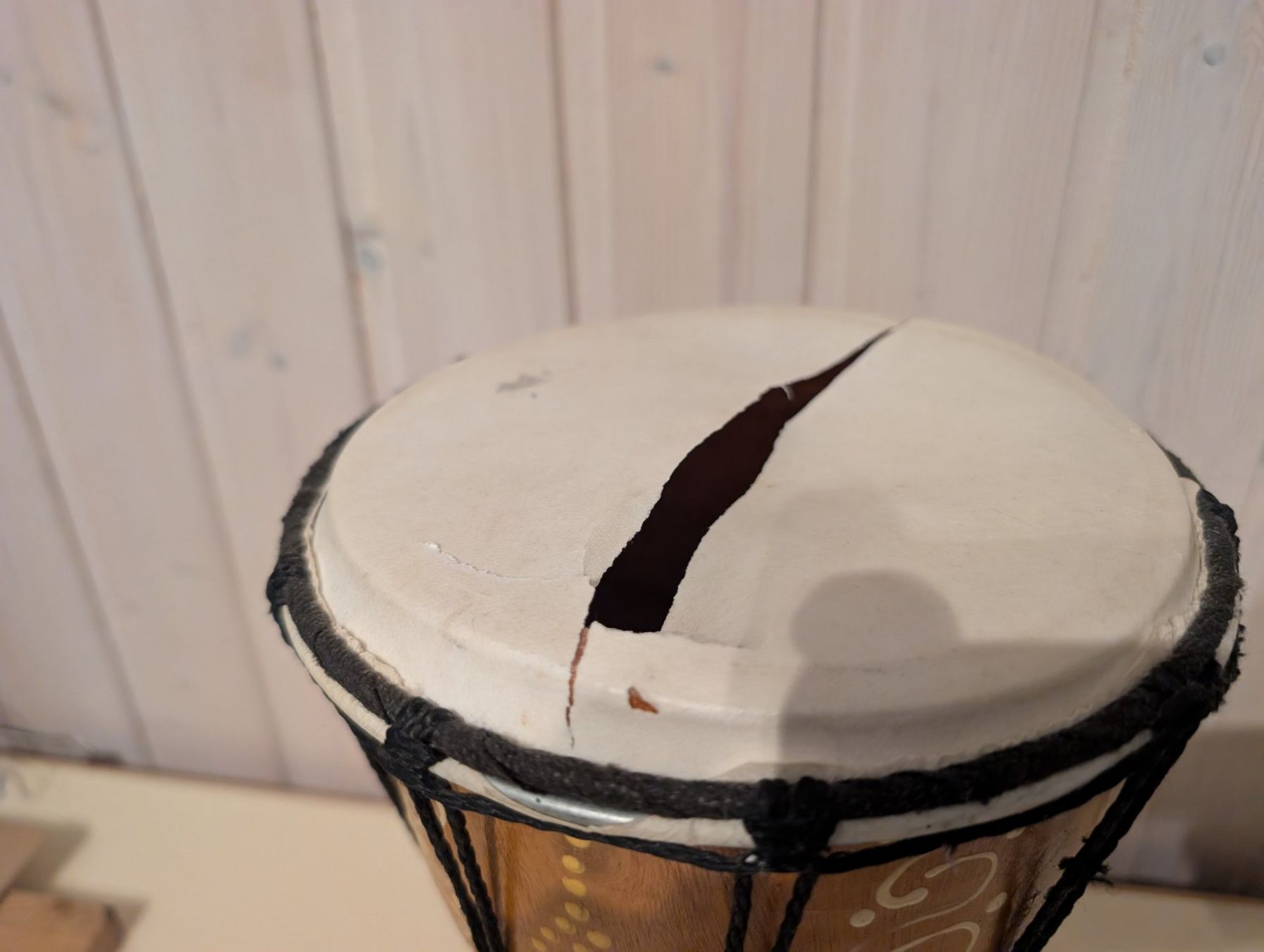 Tutte le decorazioni: Djembe Trommel, Handbemalt – Difettoso da Hinwil venduto da Marroe 4
