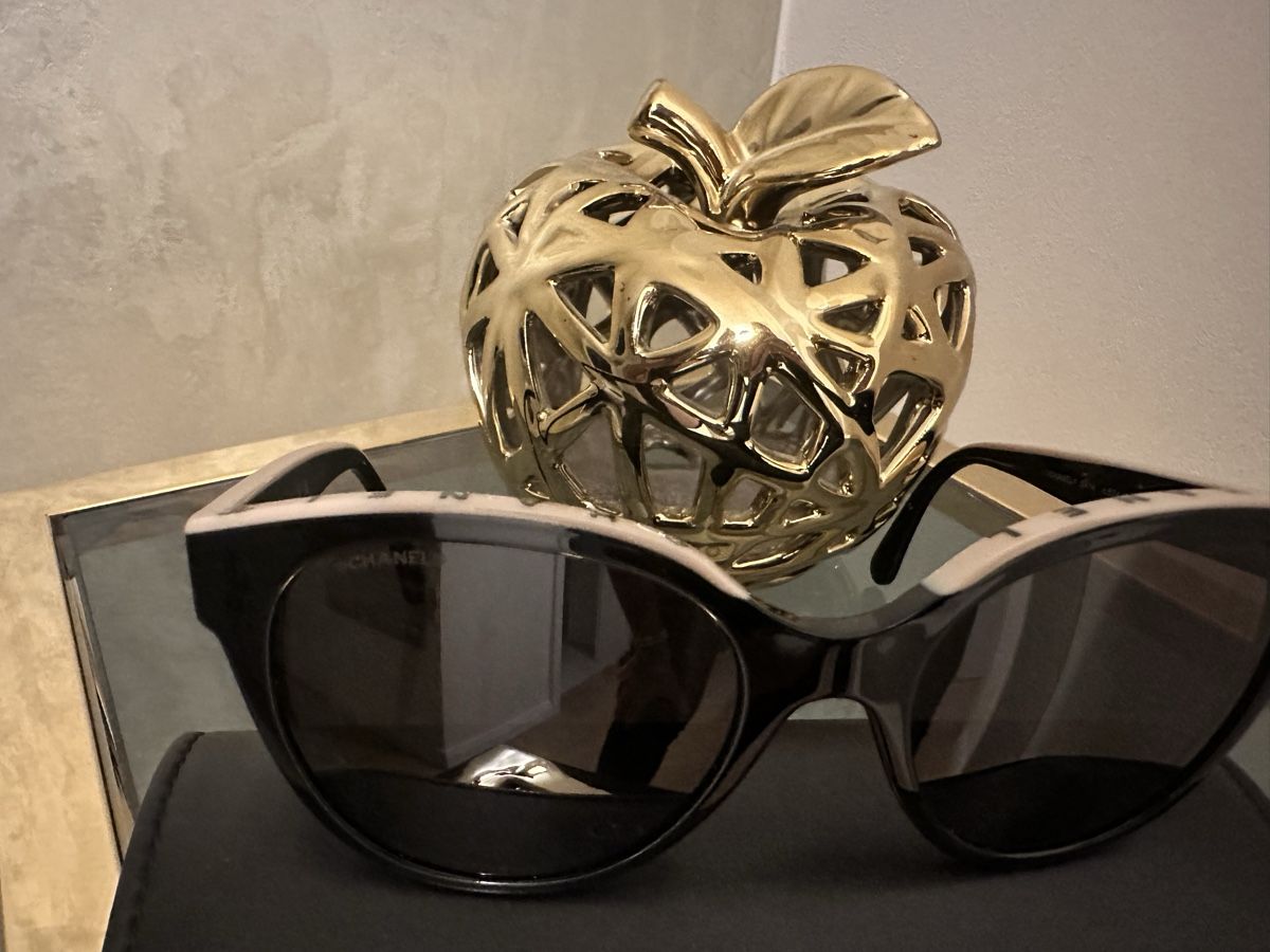 Chanel Brillen & Gläser: Chanel Sonnenbrille – Gebraucht aus Frümsen von Swissline90 3