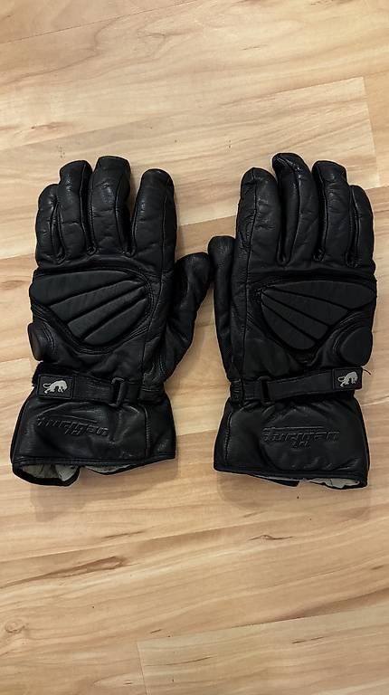 Gants & mitaines : Motorradhandschuhe – D'occasion à Ennetbaden par Nerk