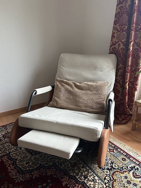 Sessel: Schaukel Sessel – Gebraucht aus Schaffhausen von Alomona