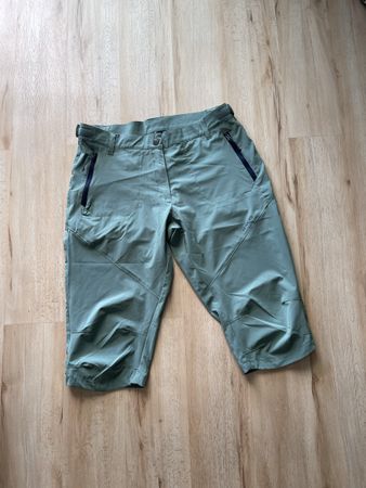  Pantalon 3/4 46 Nord taille 40 vert neuf 