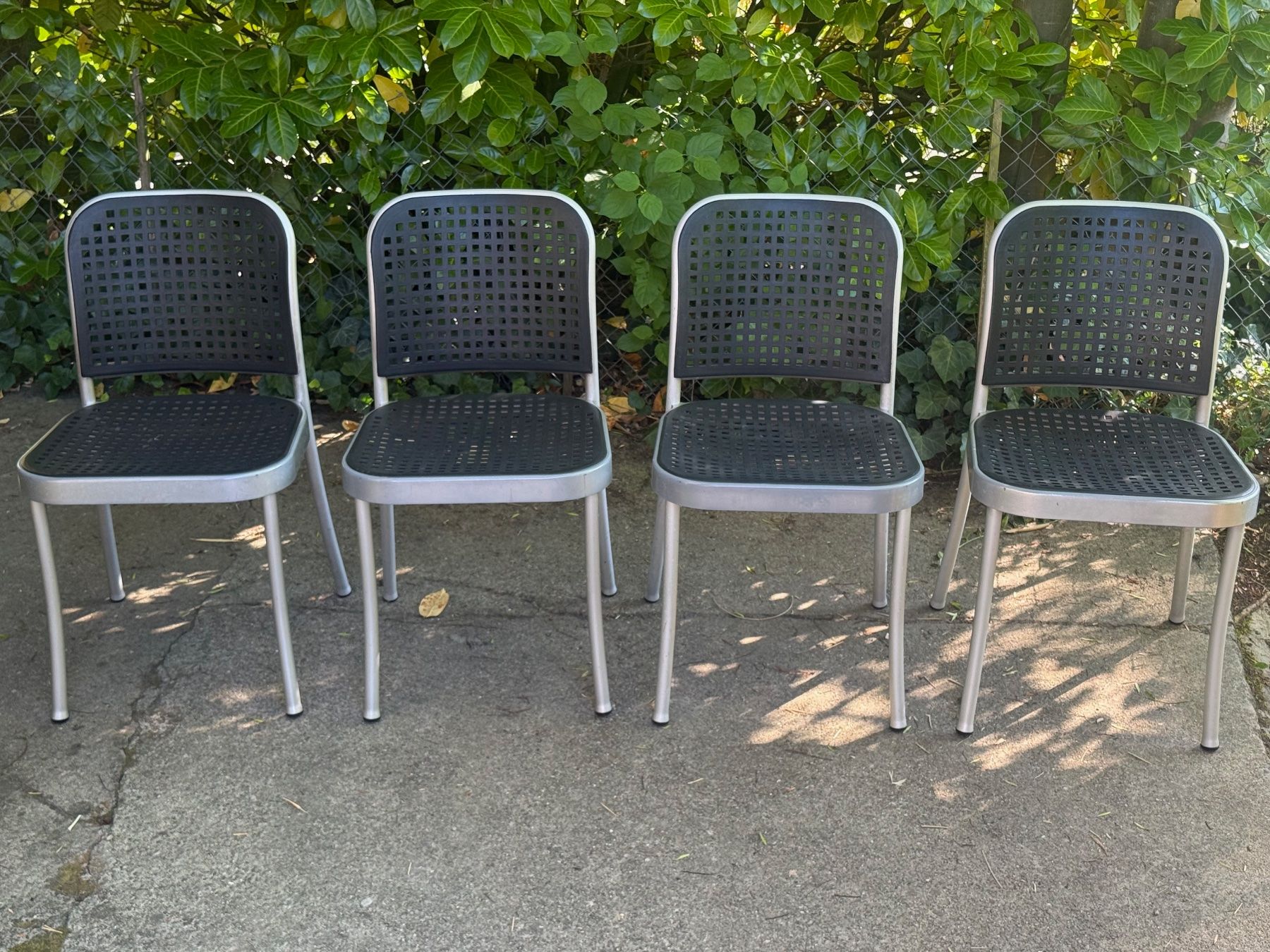 Chaises: De Padova Silver Chair // 4er Set – D'occasion à Schinznach-Dorf par mix 1