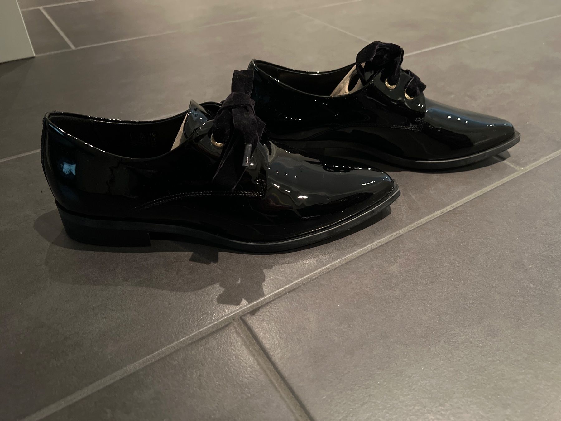 Marc Cain Scarpe da donna: Marc Cain Halbschuh Lackleder – Nuovo (secondo la descrizione) da Wittinsburg venduto da redrose296 1