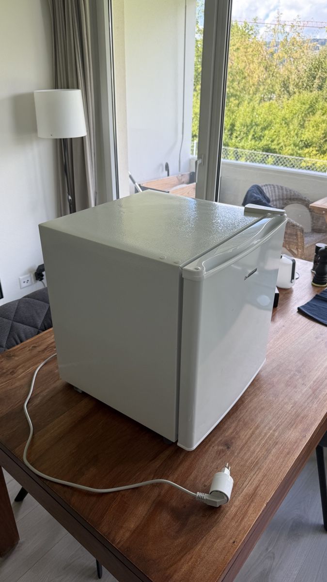 Kühlschrank: Mini Fridge Mini Bar – Gebraucht aus Uster von David_Pan 1