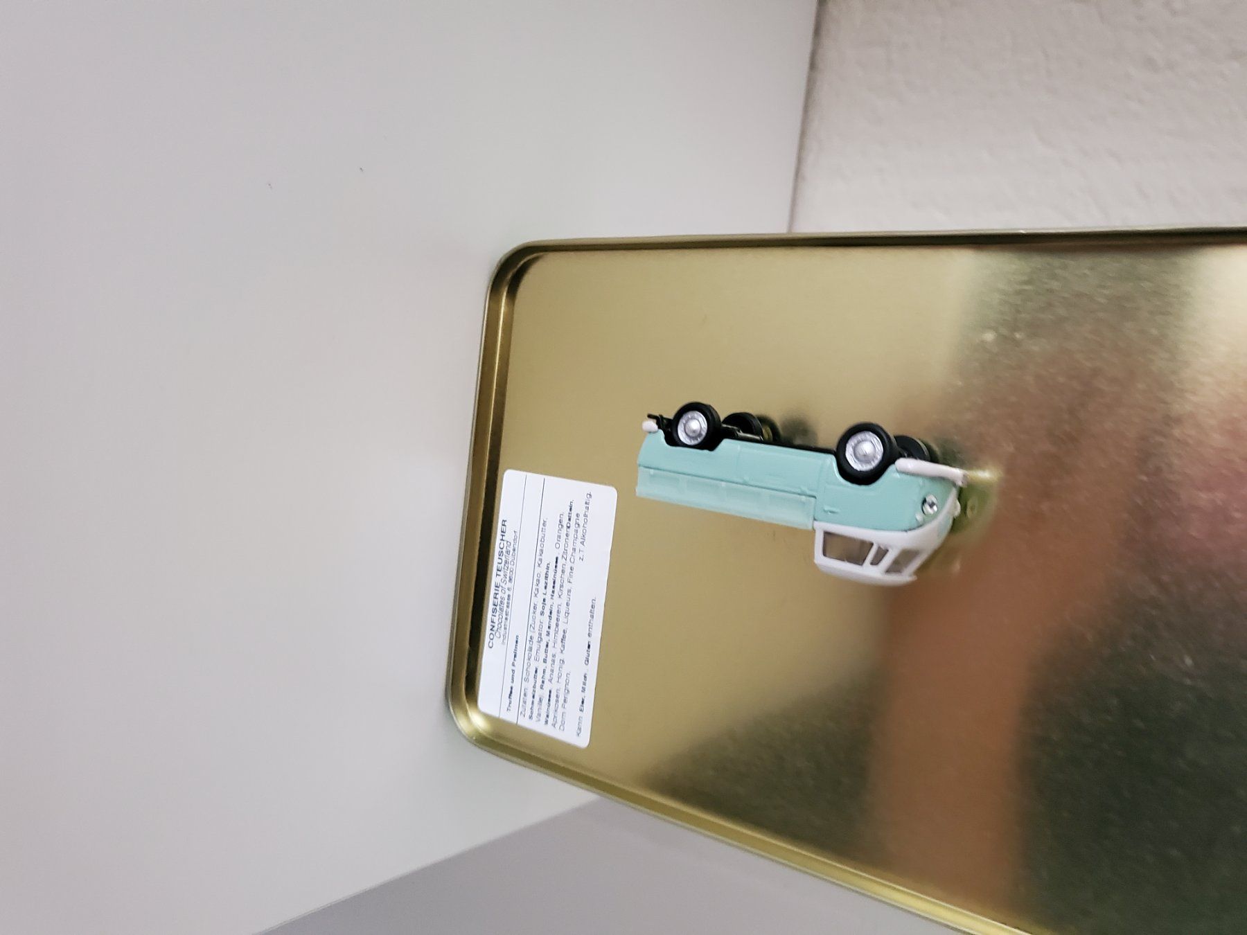 Volkswagen Modellini d'auto: VW Bus Pritsche Bicolor  als Magnet oder in Modellbau – Nuovo (secondo la descrizione) da Unterägeri venduto da 0alfa0 4