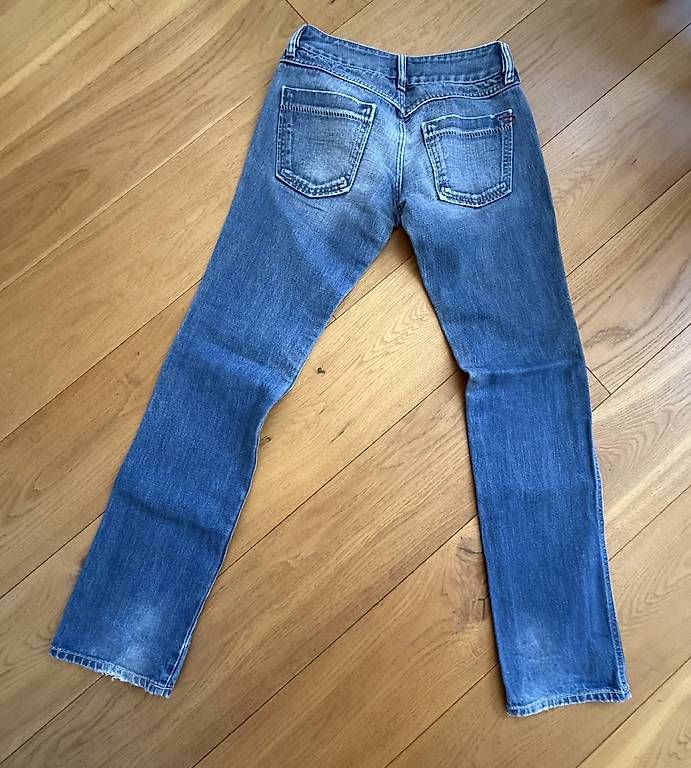 Jeans: Diesel Jeans, Grösse 29 – Gebraucht aus Lachen SZ von mcstaehlin 1