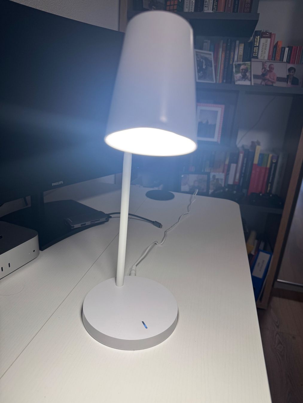 Lampade: LED-Tischlampe – Usato da Zürich venduto da selma.lmp