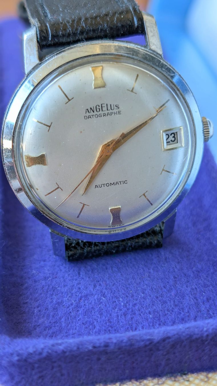 Angelus Uhren: Armbanduhr Angelus Datographe Automatic gebraucht – Gebraucht aus Kreuzlingen von dad_9x7b