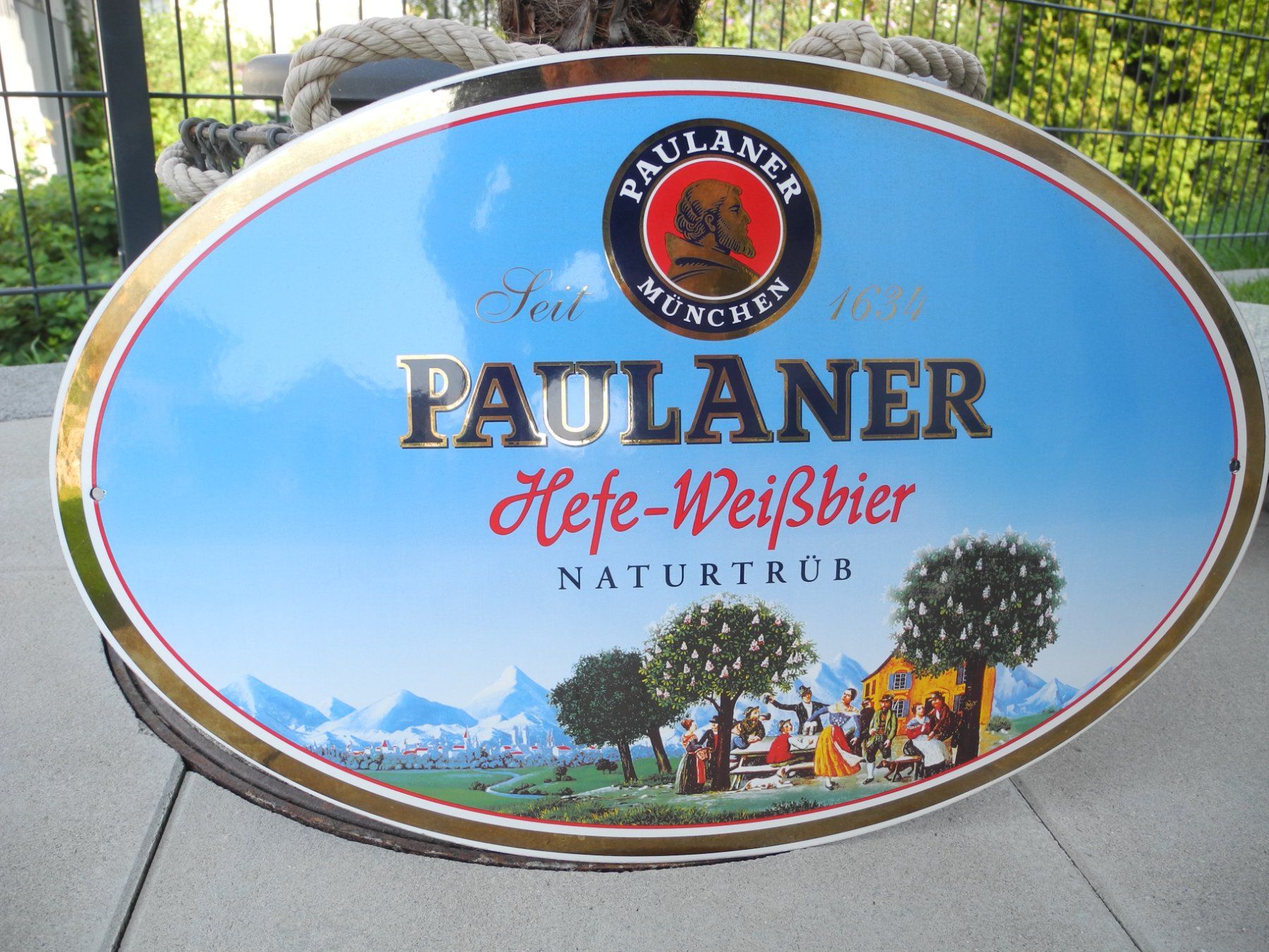 Insegne: PAULANER EMAILSCHILD NR. 2 – Usato da Reinach AG venduto da Huckleberrysix