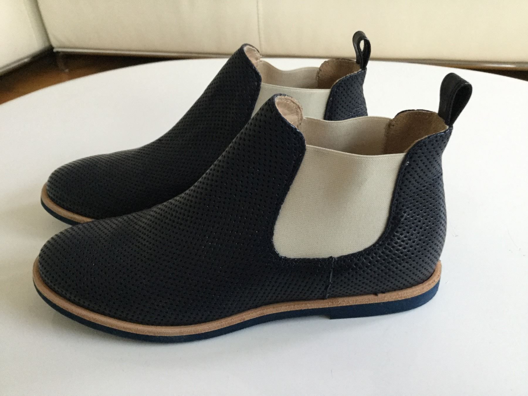 Scarpe da donna: Stiefeletten Gr. 37 – Nuovo (secondo la descrizione) da Zürich venduto da froschchen79 2