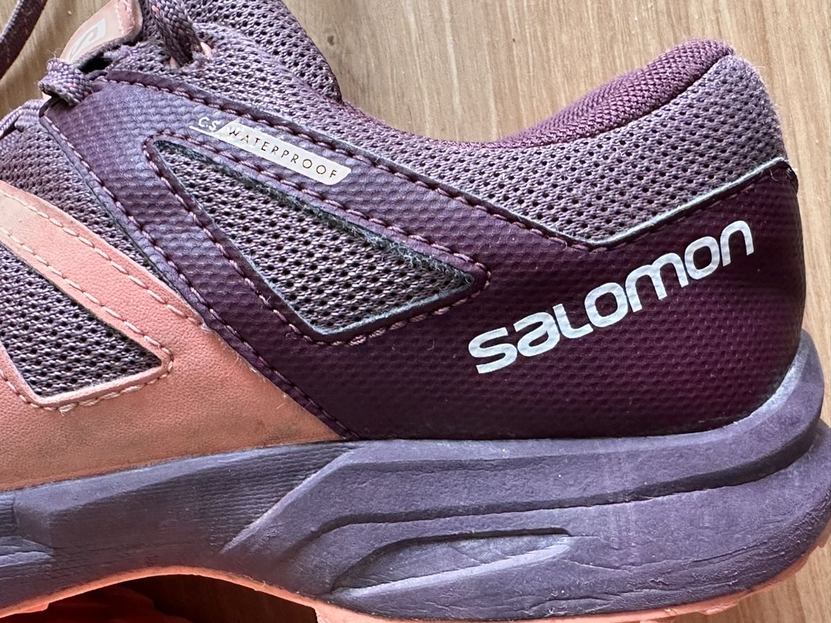 Salomon Schuhe für Mädchen: Salomon Teekkingschuhe 37 waterproof – Gebraucht aus Buchrain von eule2109 3