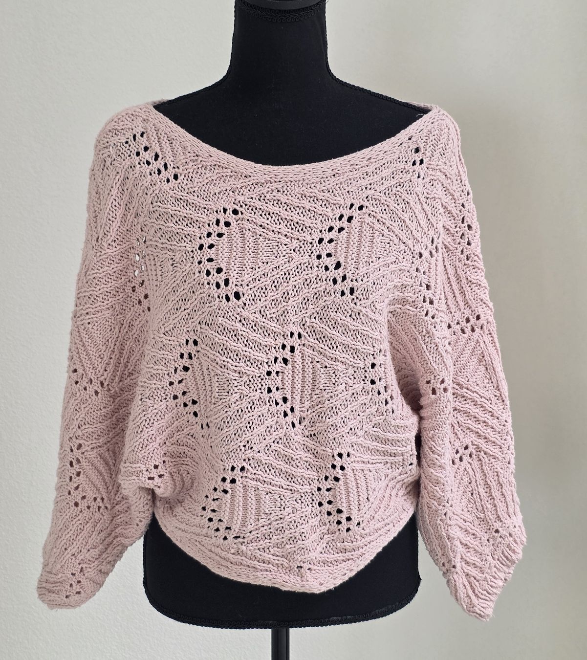 Stradivarius Maglioni & Felpe: Stradivarius Pullover Rosa  Häkeloptik leicht transparent  – Usato da Rheinsulz venduto da Gilea
