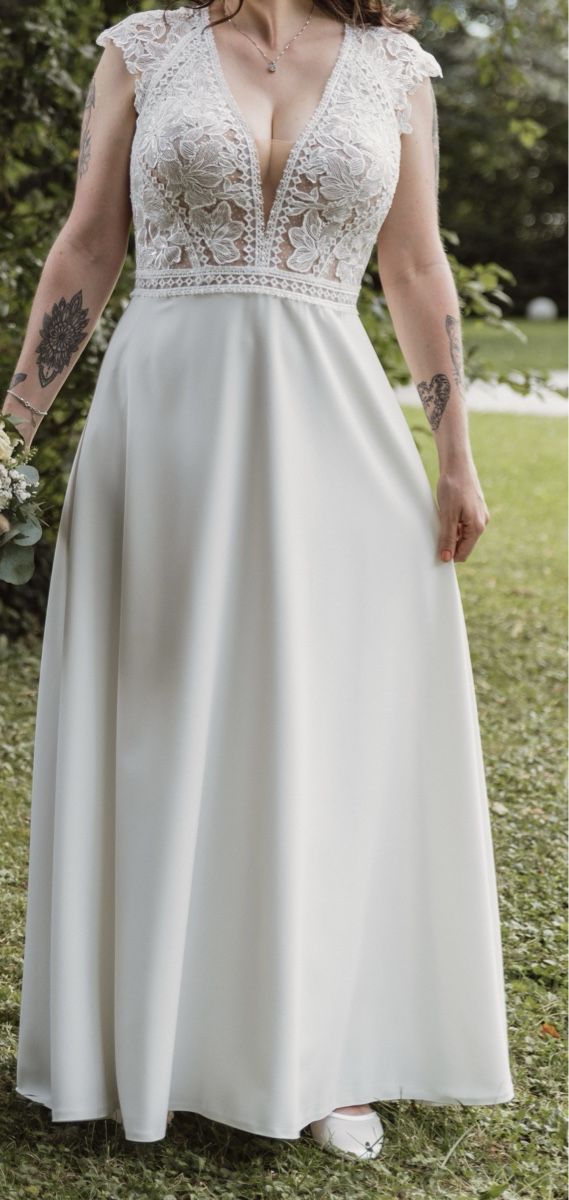 Vestiti: Brautkleid Hochzeitskleid Gr.36 – Nuovo (secondo la descrizione) da Ibach venduto da Expert_Group 9
