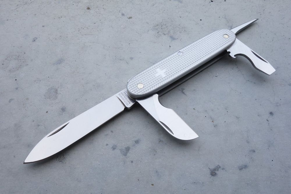 Victorinox Alox Old Cross Electrician Sackmesser (Gebraucht) in St ...