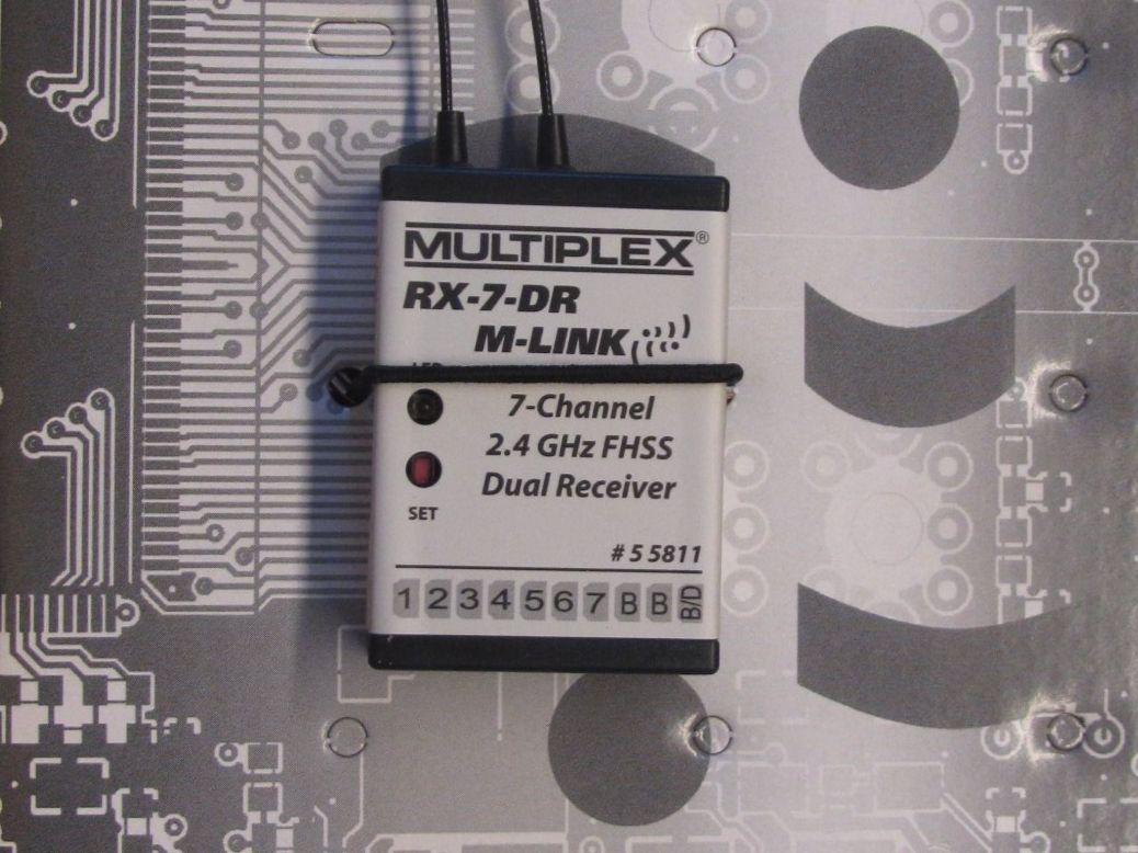 Multiplex Commande à distance: Multiplex Empfänger – Neuf avec emballage d'origine à Willisau par Adam1291 1