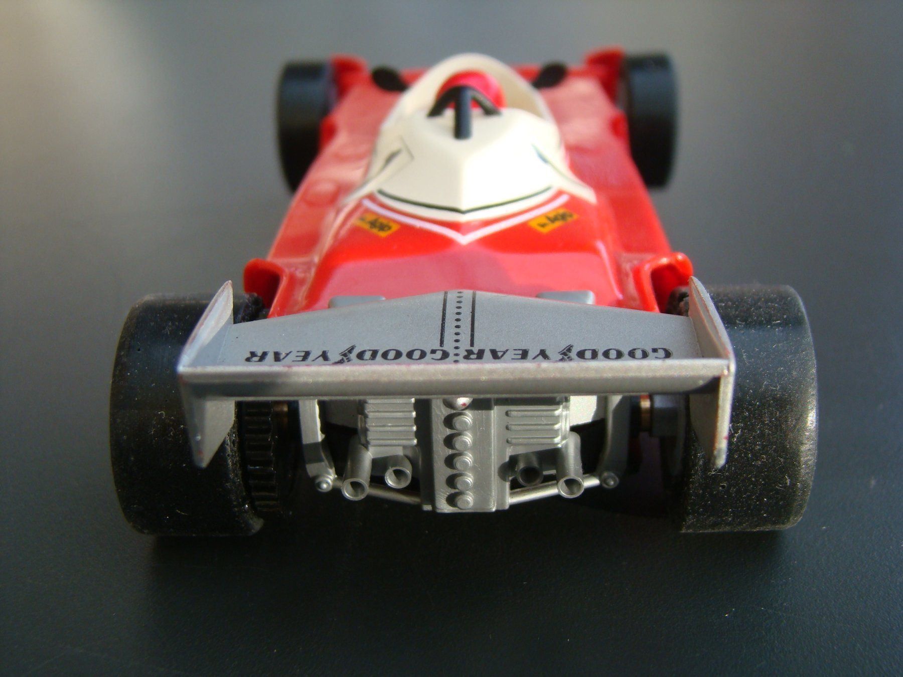 Fleischmann Rennbahnen: Fleischmann Ferrari 312T Nikki Lauda rar – Gebraucht aus Walzenhausen von Vanquish711 8