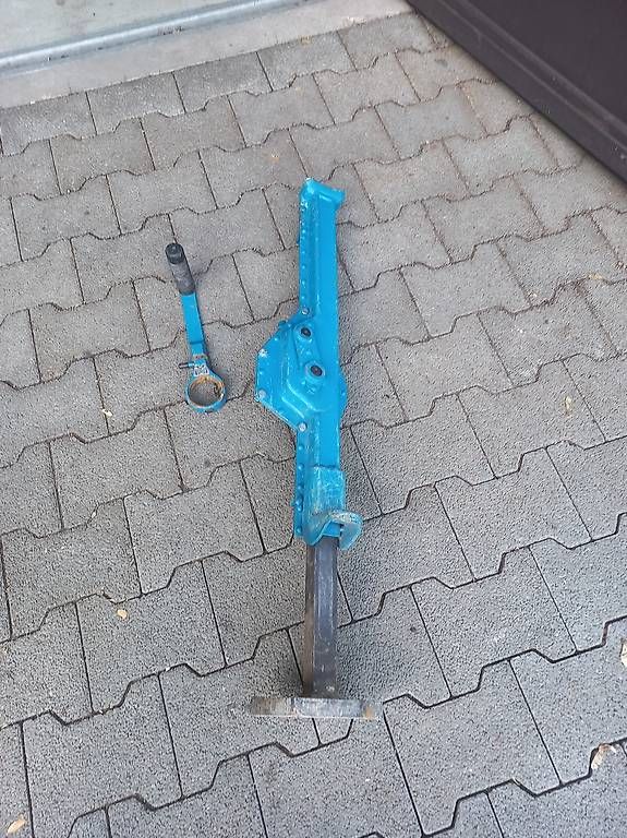 Tous les outils: Stockwinde, Fusswinde, Kurbelwinde, Steel Jack – Défectueux à Werthenstein par joniace 2