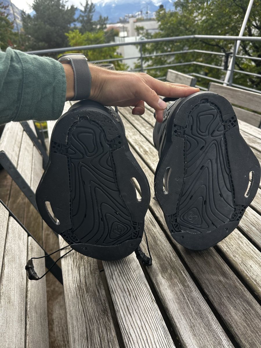 Ronix Surfboards & Schwimmbrette: Wakesurfschuhe – Gebraucht aus Zürich von yayaa 3