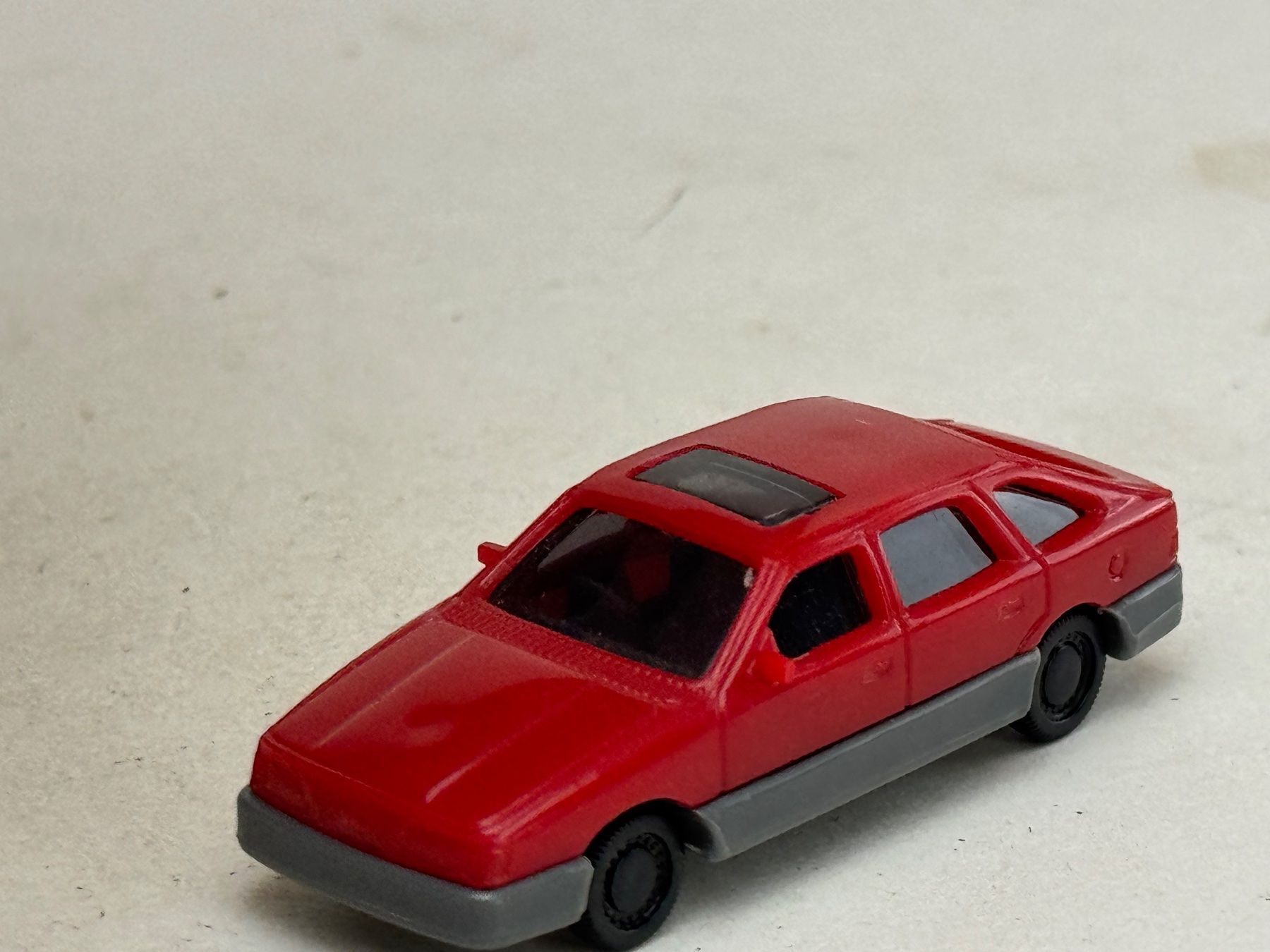 Ford Modellautos: GB5- Horney Ford Sierra rot – Gebraucht aus Elm von Wikmtz