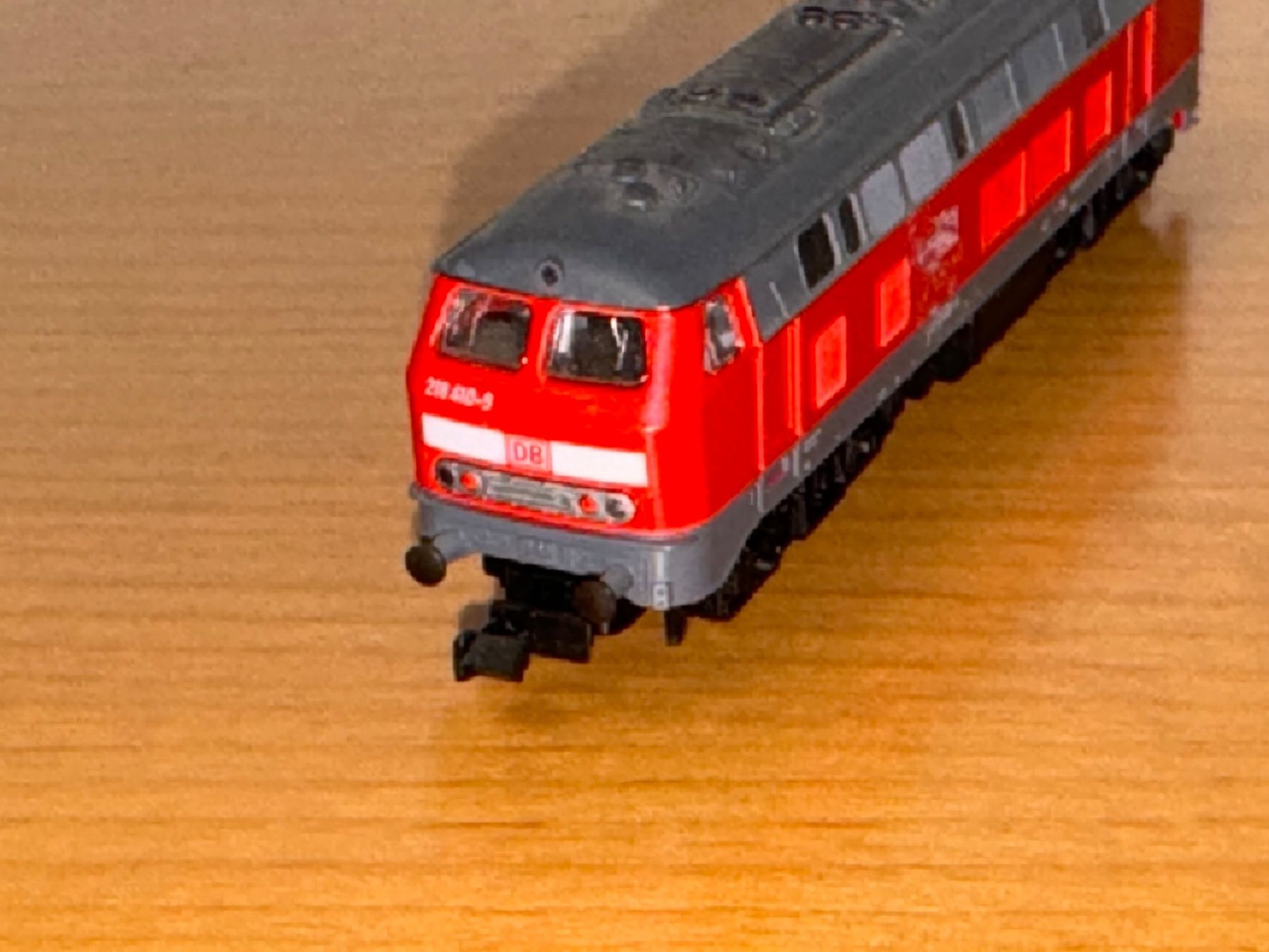 Fleischmann Modellini di ferrovie: Fleischmann Piccolo 218 410-9 Spur N – Usato da Kaiseraugst venduto da winnetou04 3