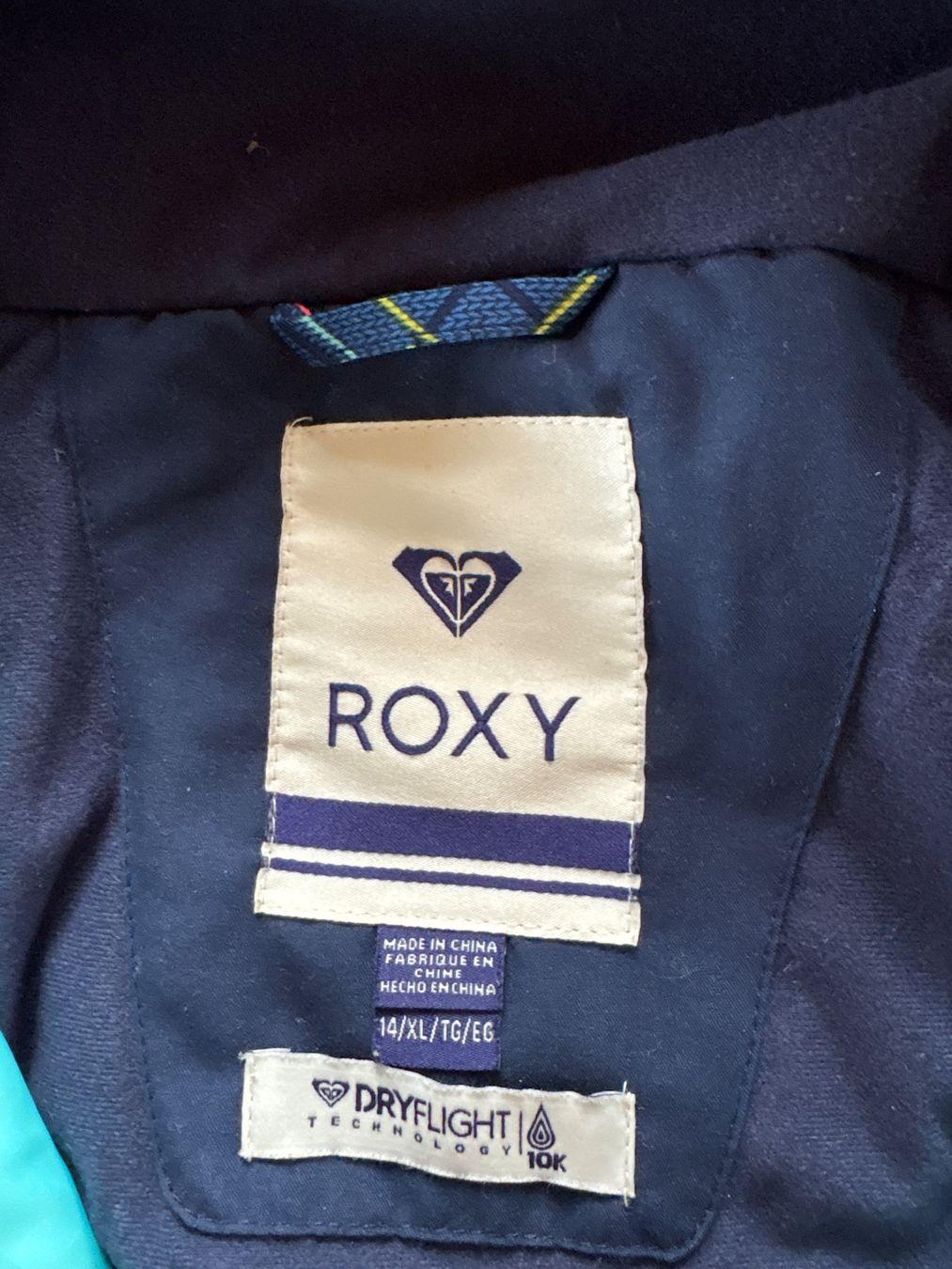 Roxy Tute: Roxy Winter-Onesie Mädchen Grösse 146/152 – Usato da Nottwil venduto da wasserlufterde 8
