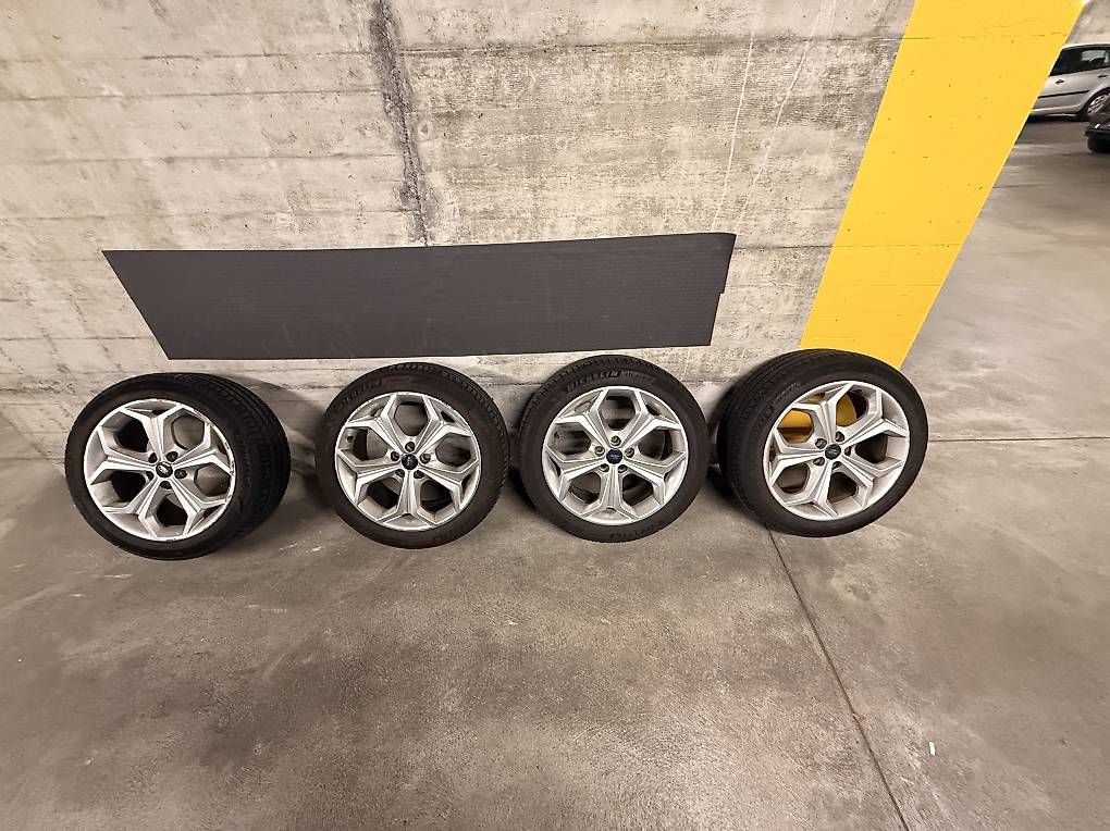 Cerchioni: Ford S Max 18" Felgen inkl Pneu  – Usato da Rombach venduto da Mexx1980 1