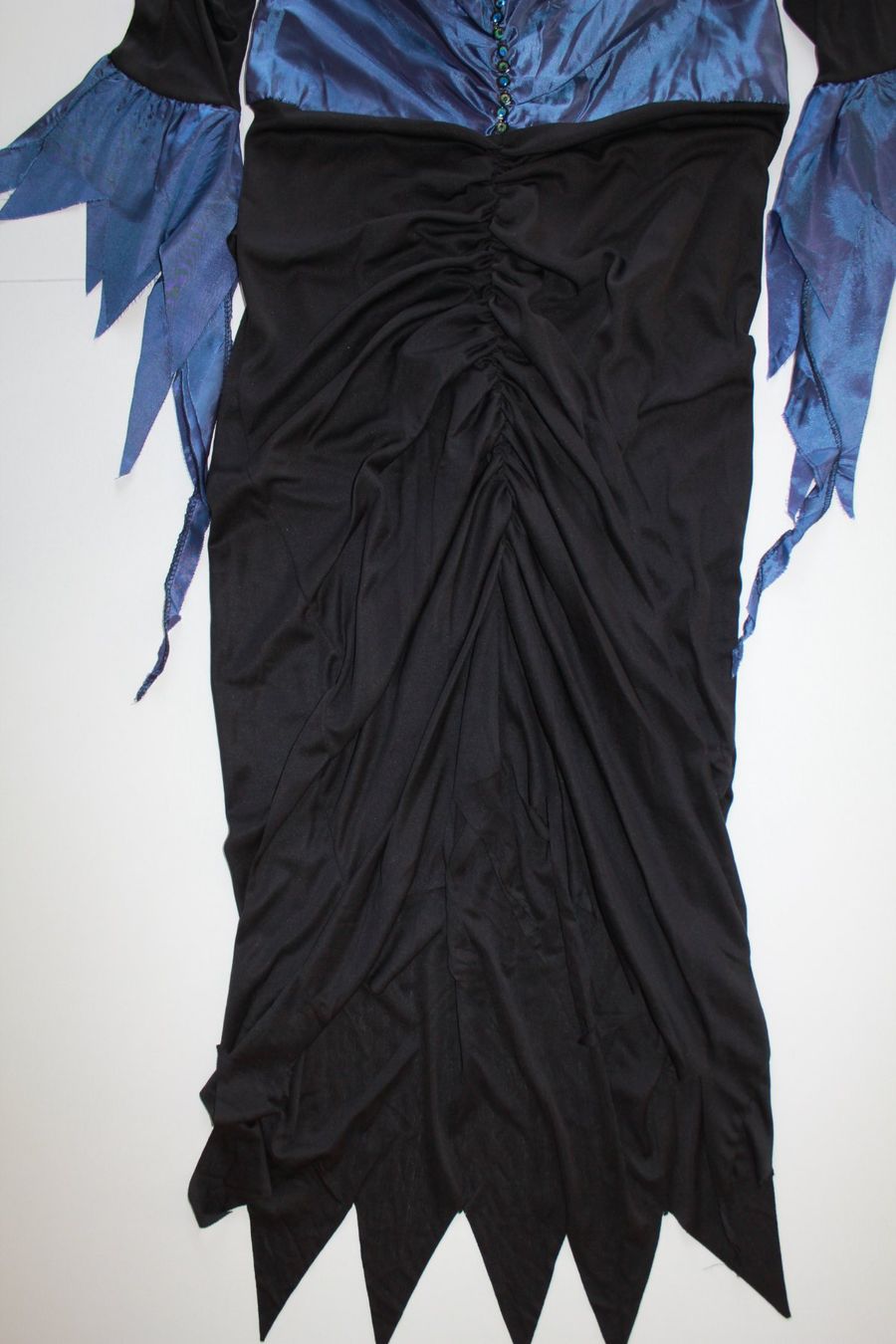 Costumi: Costume sorcière / Hexe t. M – Usato da Peseux venduto da CoolShoping 5