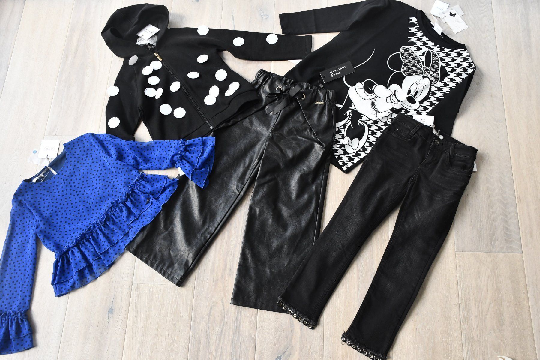 Liu Jo Altro abbigliamento per bambina: neu Weste von Liu Jo gr.128 – Nuovo e nell'imballaggio originale da Nuglar venduto da Korsika2