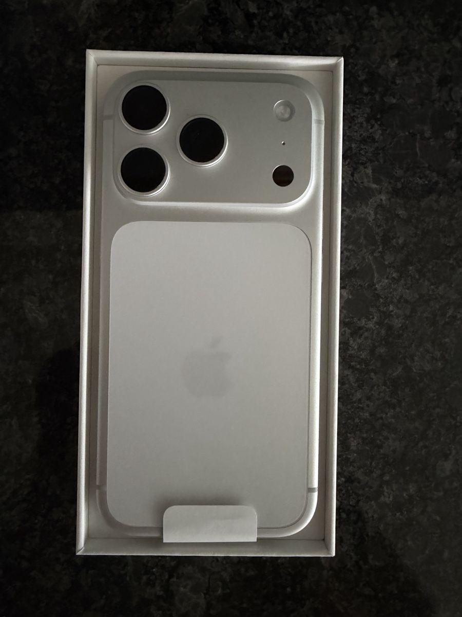 Apple Handys / Smartphones: Iphone 17 Pro 512GB Silver – Gebraucht aus Schmerikon von fab_98ns 3