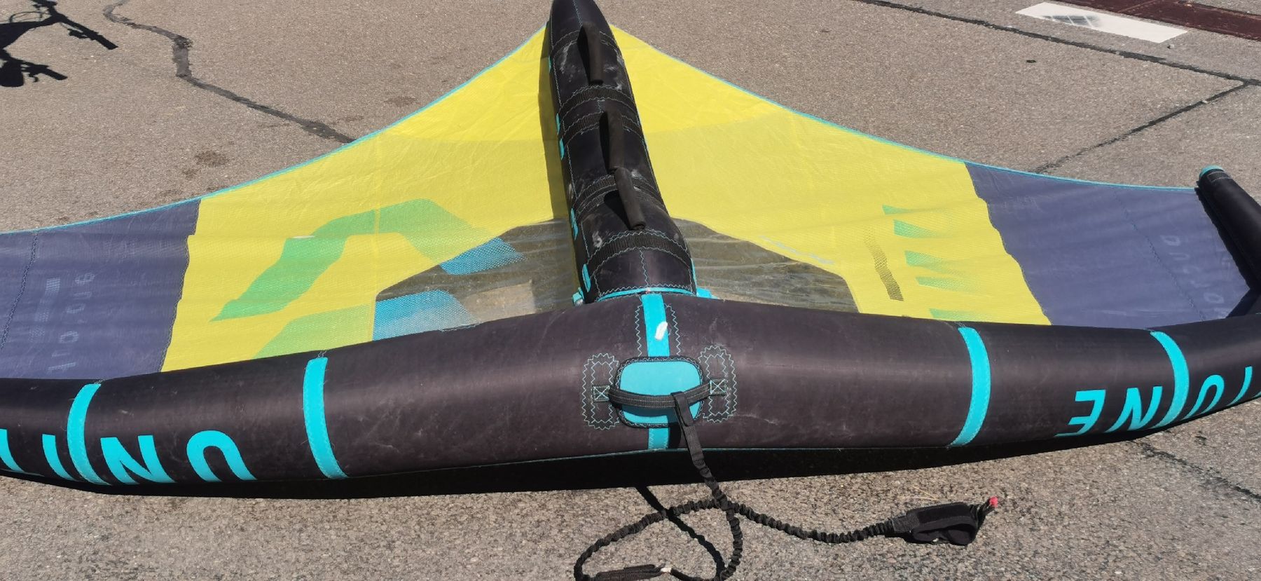 Duotone Surf: Duotone Unit 3.3M Wing guter Zustand – D'occasion à Stans par Titlisfly 7