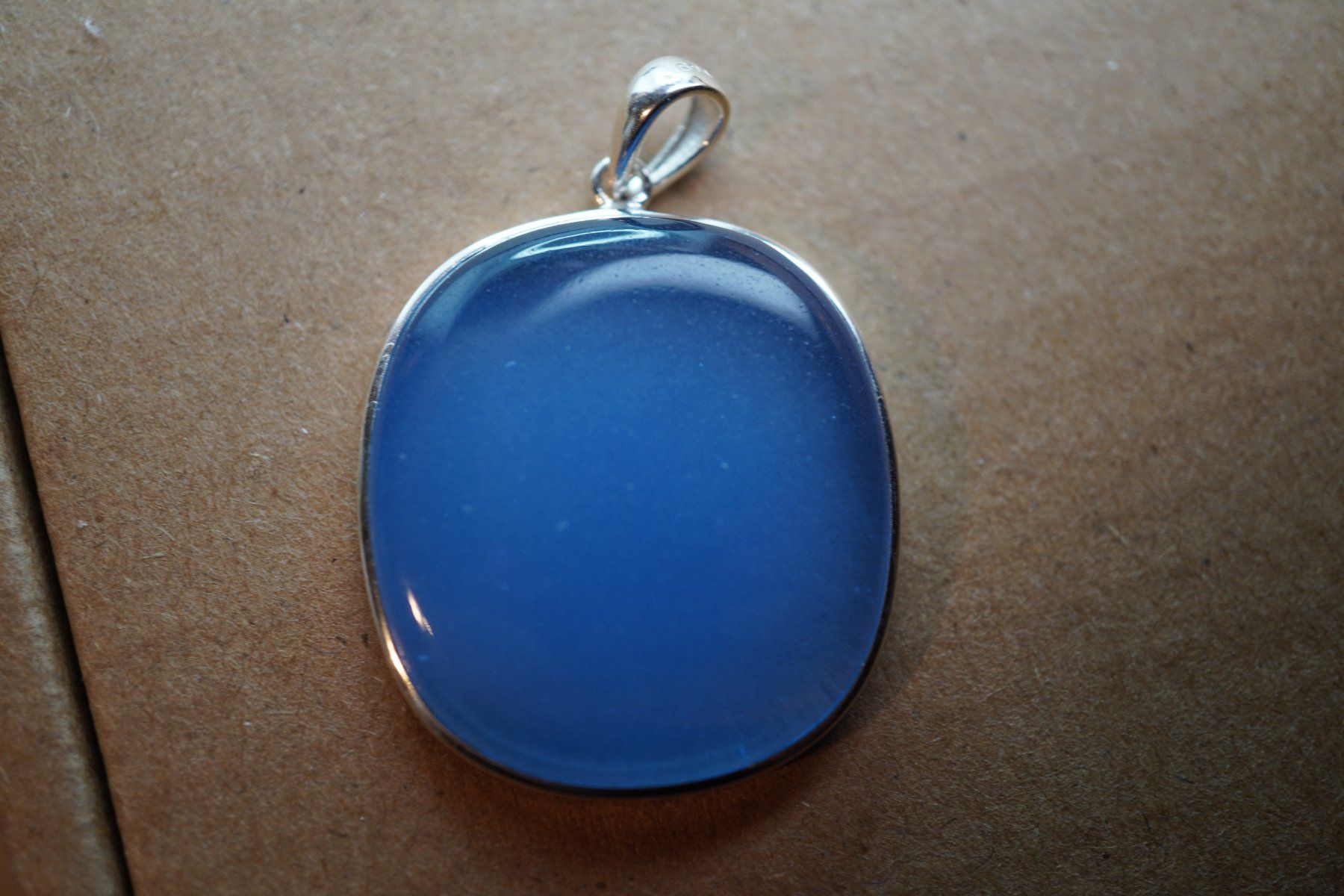 Minerali & Pietre curative: 925 Silberanhänger- Design "Blauer Chalcedon-Stil 30mm – Nuovo e nell'imballaggio originale da Eschenbach venduto da Fengg