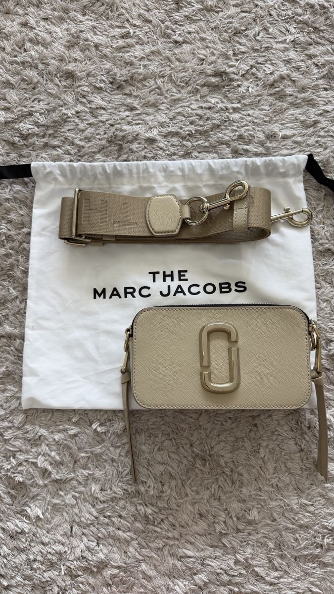 Marc Jacobs Taschen für Damen: Sac Marc Jacobs – Neu (gemäss Beschreibung) aus Hauterive NE von ann_v7d6