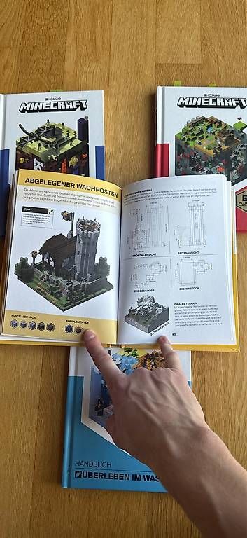 Libri: Minecraft Handbücher – Usato da Birsfelden venduto da jon_687v 3