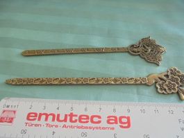 2 Haarnadeln Bronze mit Blumen
