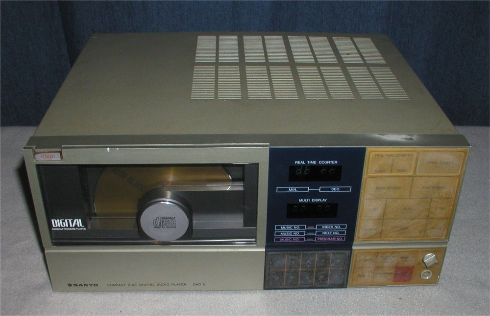 Sanyo DAD 8 / Vintage CD Player / 80er Jahre | Acheter sur Ricardo