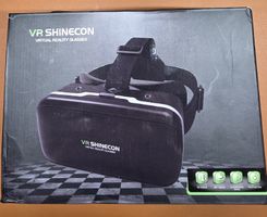 VR Shinecon: Virtual Reality Brille mit Controller – Neu!