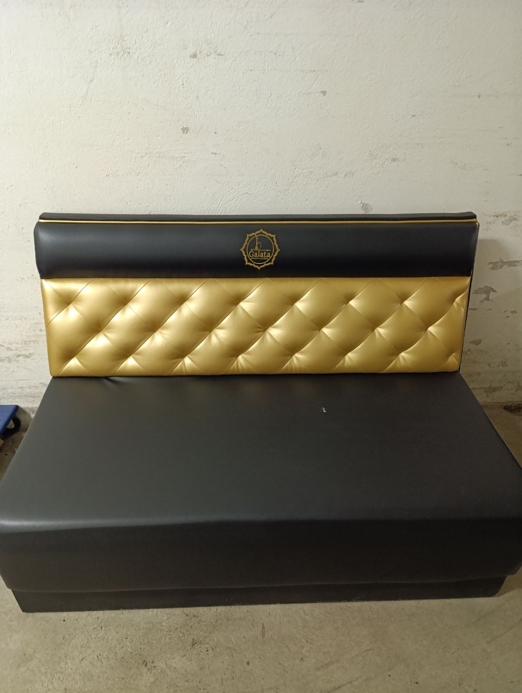 Sofas: Sofa Teil einer riesen Lounge – Gebraucht aus Romanshorn von dav_h2lv 1