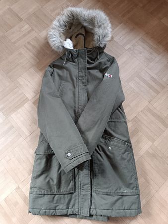 Tommy Jeans Jacke olivgrün Grösse M