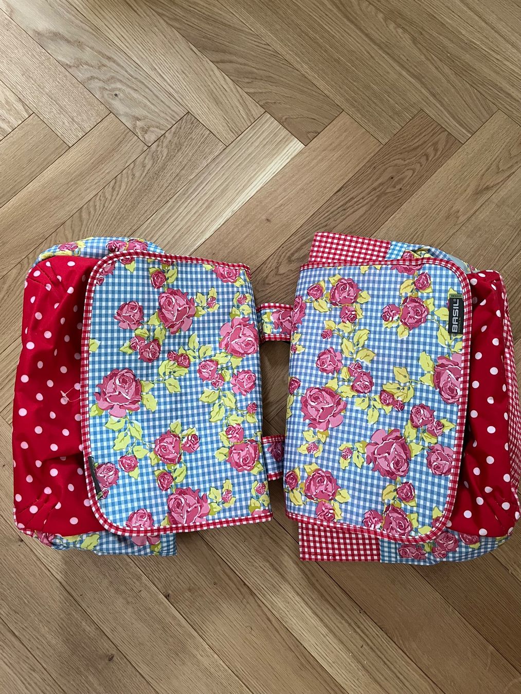 Taschen: Fahrradtasche Basil – Neu und originalverpackt aus Schaffhausen von vha_6jgd 2
