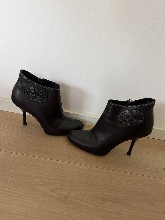 Gucci Scarpe da donna: Stivaletto Originale Gucci – Usato da Locarno venduto da Debi816 2