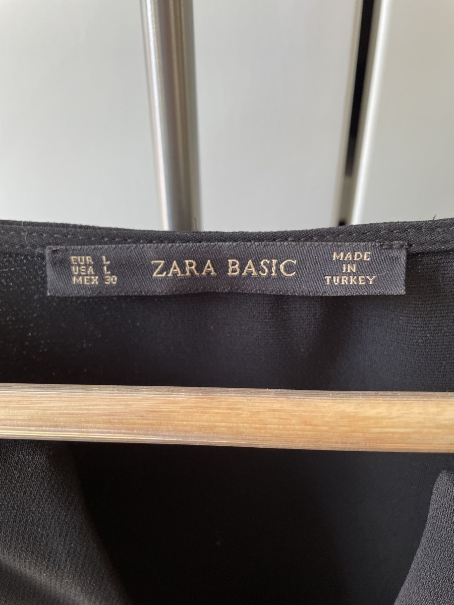 Zara Kleider: Robe noire Zara L – Gebraucht aus Montagny-la-Ville von Sissi-Sissi 2