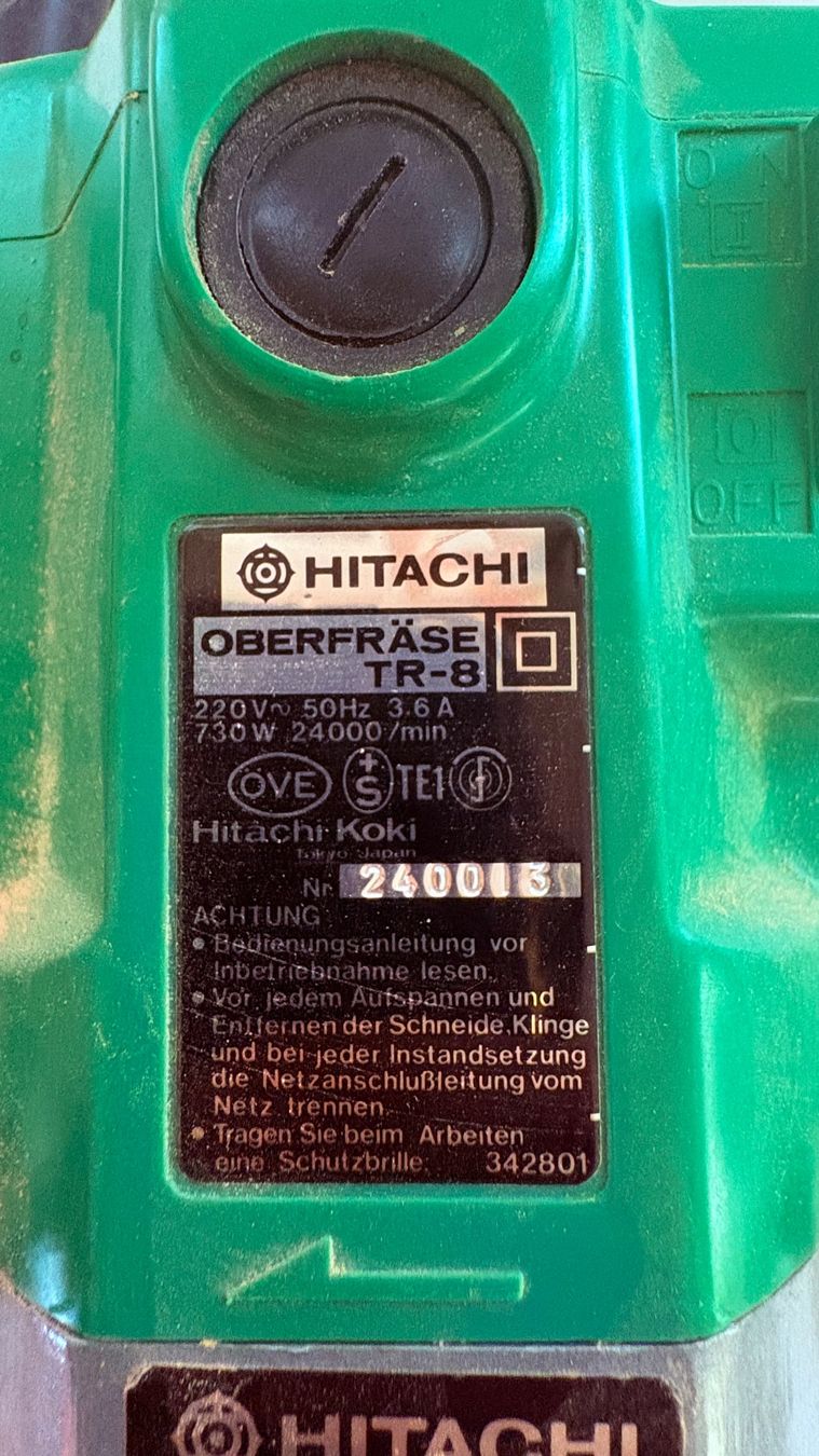 Alle Maschinen: Oberfräse Hitachi TR-8 – Gebraucht aus Altdorf UR von zar_fcd6 2