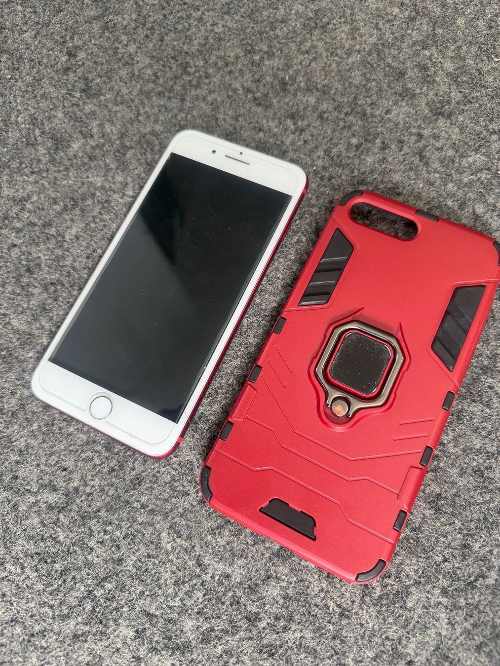 Apple Handys / Smartphones: Apple iPhone 7 Plus,  256GB, Rot - Inkl. Hülle  A1784 – Gebraucht aus Bubikon von Simbeli
